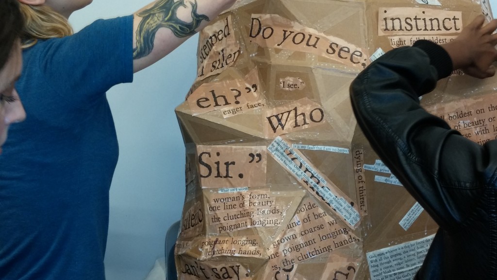 student-work-day-dressing-korl-woman